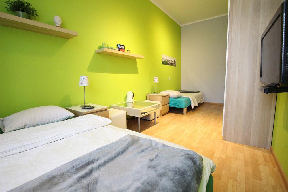 Apartament Rainbow 3 *