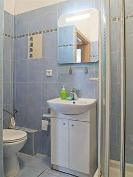 Apartament Rainbow 3