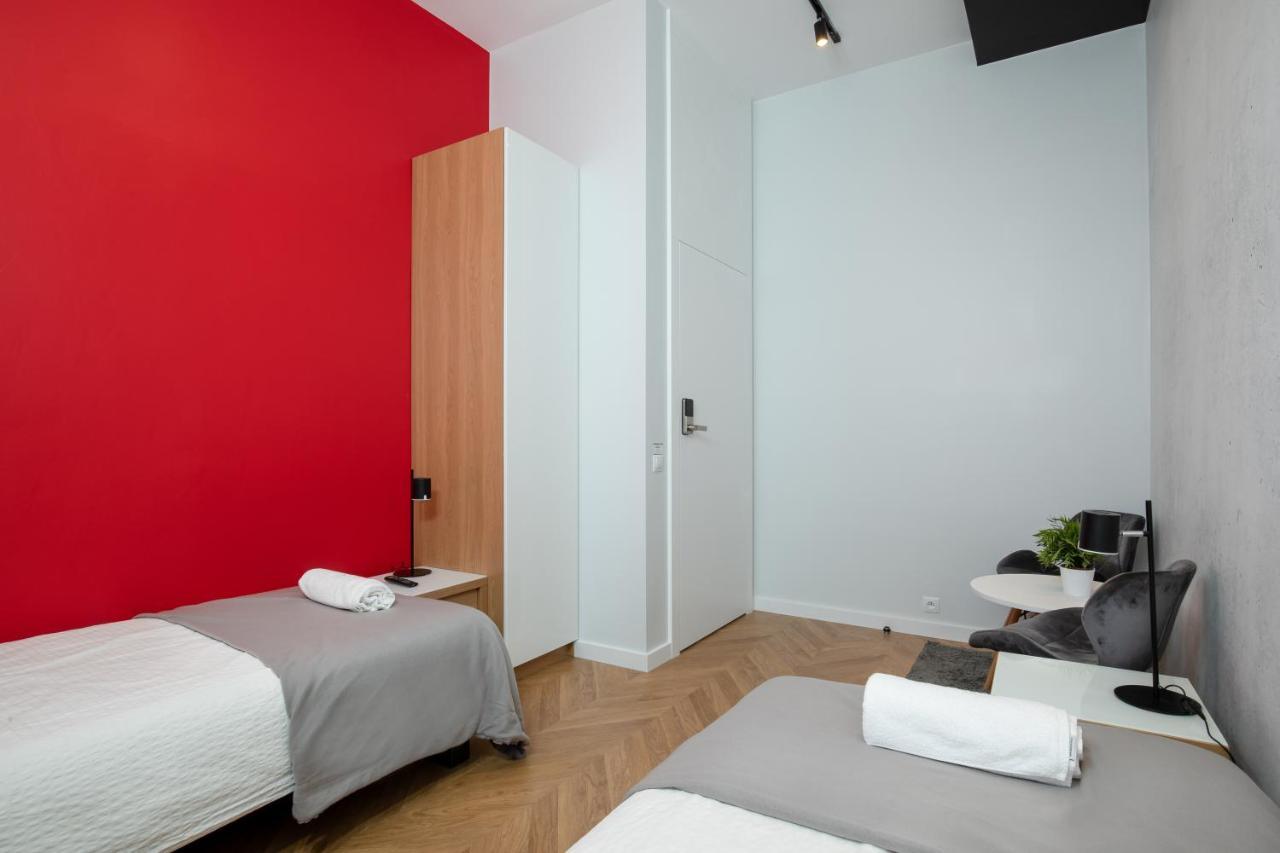 Apartament Rainbow 3 *